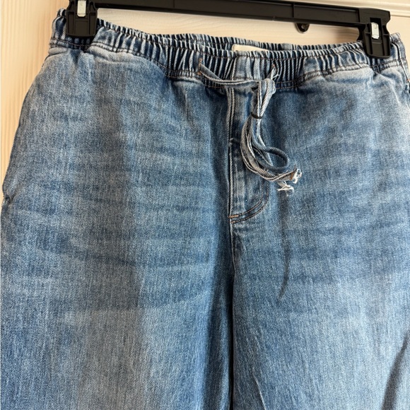 Relaxed Wide-Leg Blue Denim Jeans - Picture 3 of 3